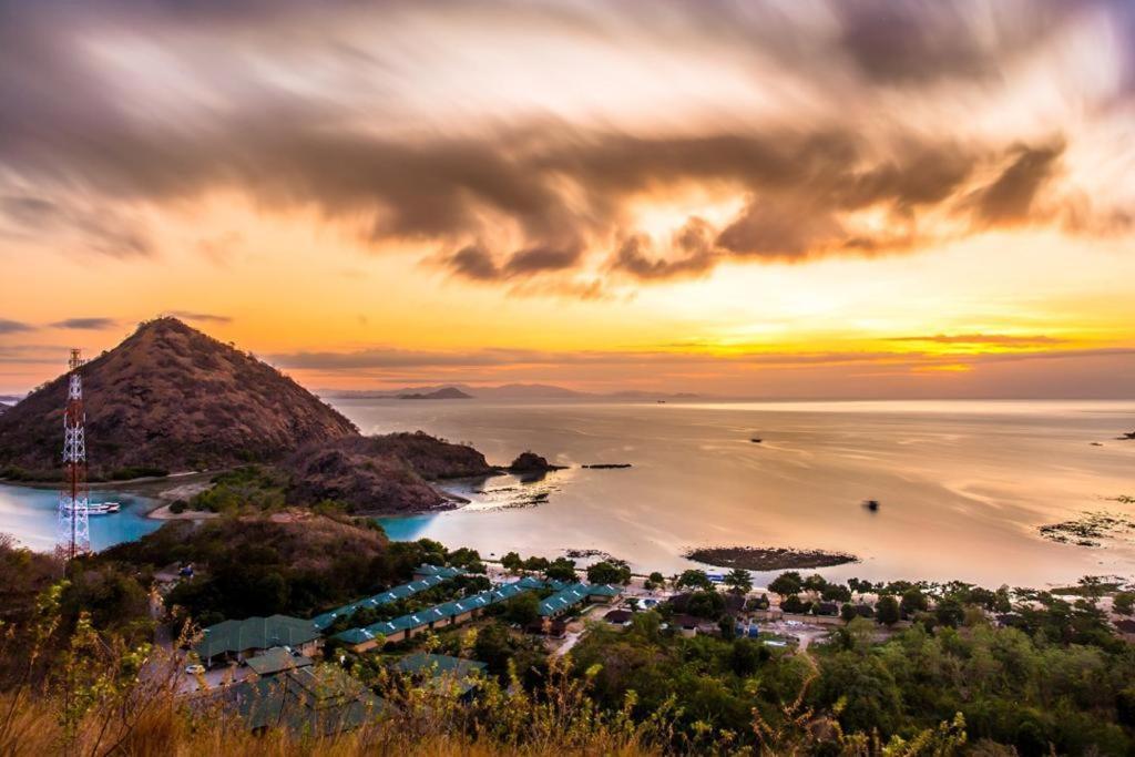 Sylvia Hotel & Resort Komodo Labuan Bajo Dış mekan fotoğraf