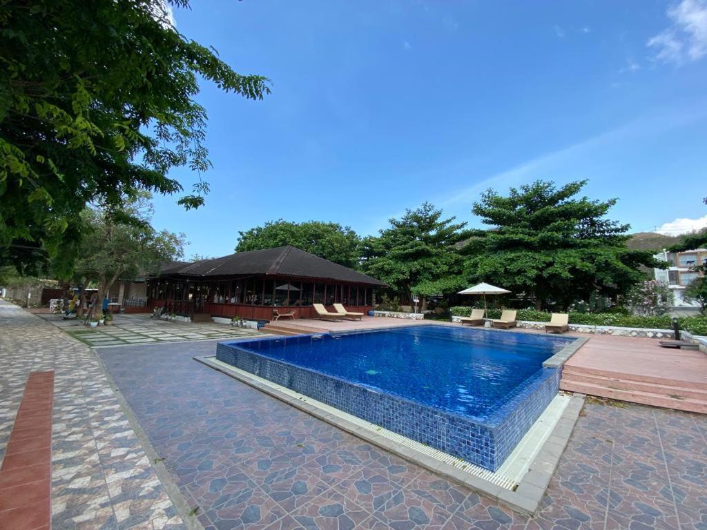 Sylvia Hotel & Resort Komodo Labuan Bajo Dış mekan fotoğraf