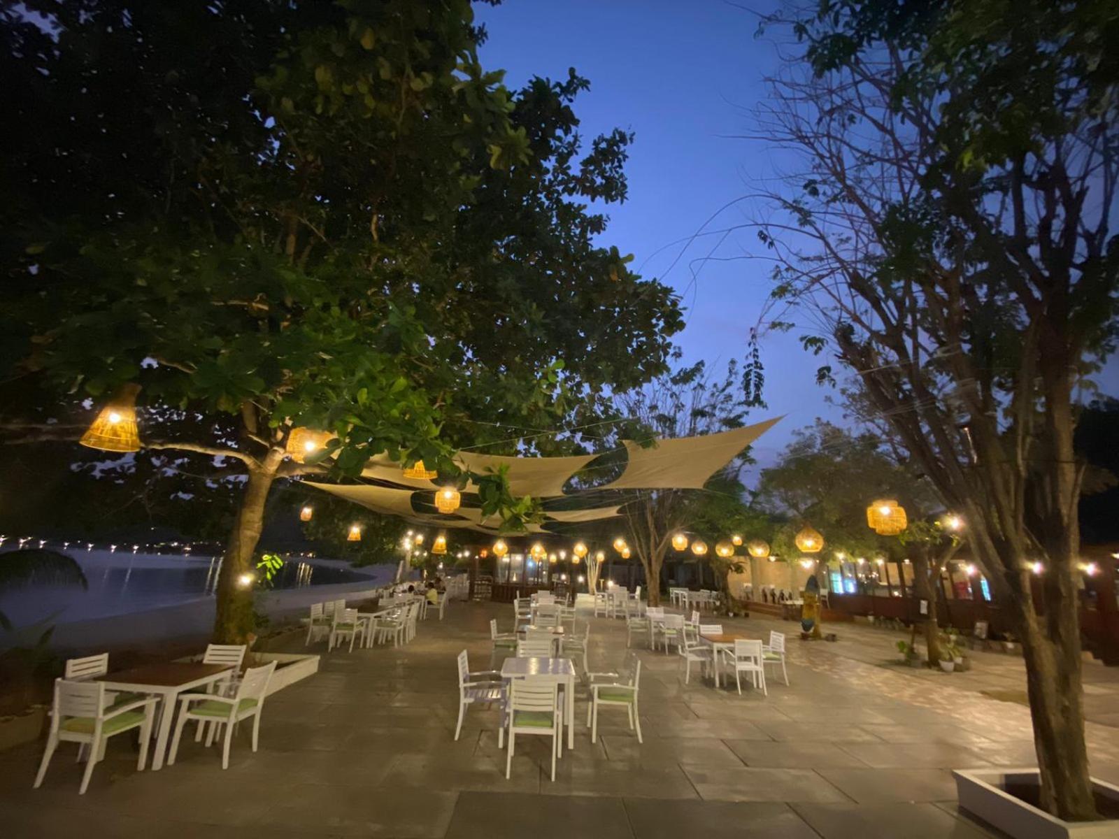 Sylvia Hotel & Resort Komodo Labuan Bajo Dış mekan fotoğraf